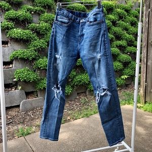 Men’s relaxed skinny denim